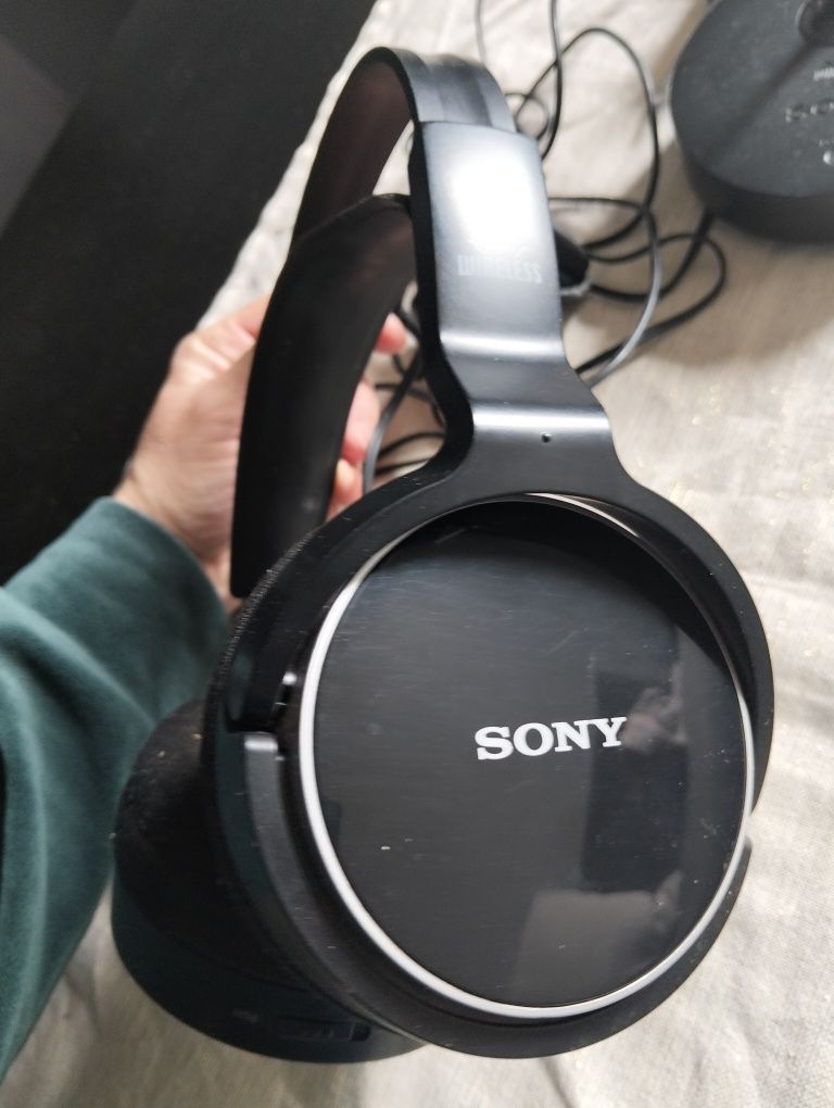 Słuchawki bezprzewodowe Sony MDR RF810R