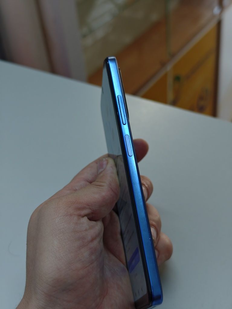 Redmi note 11 6/128GB.