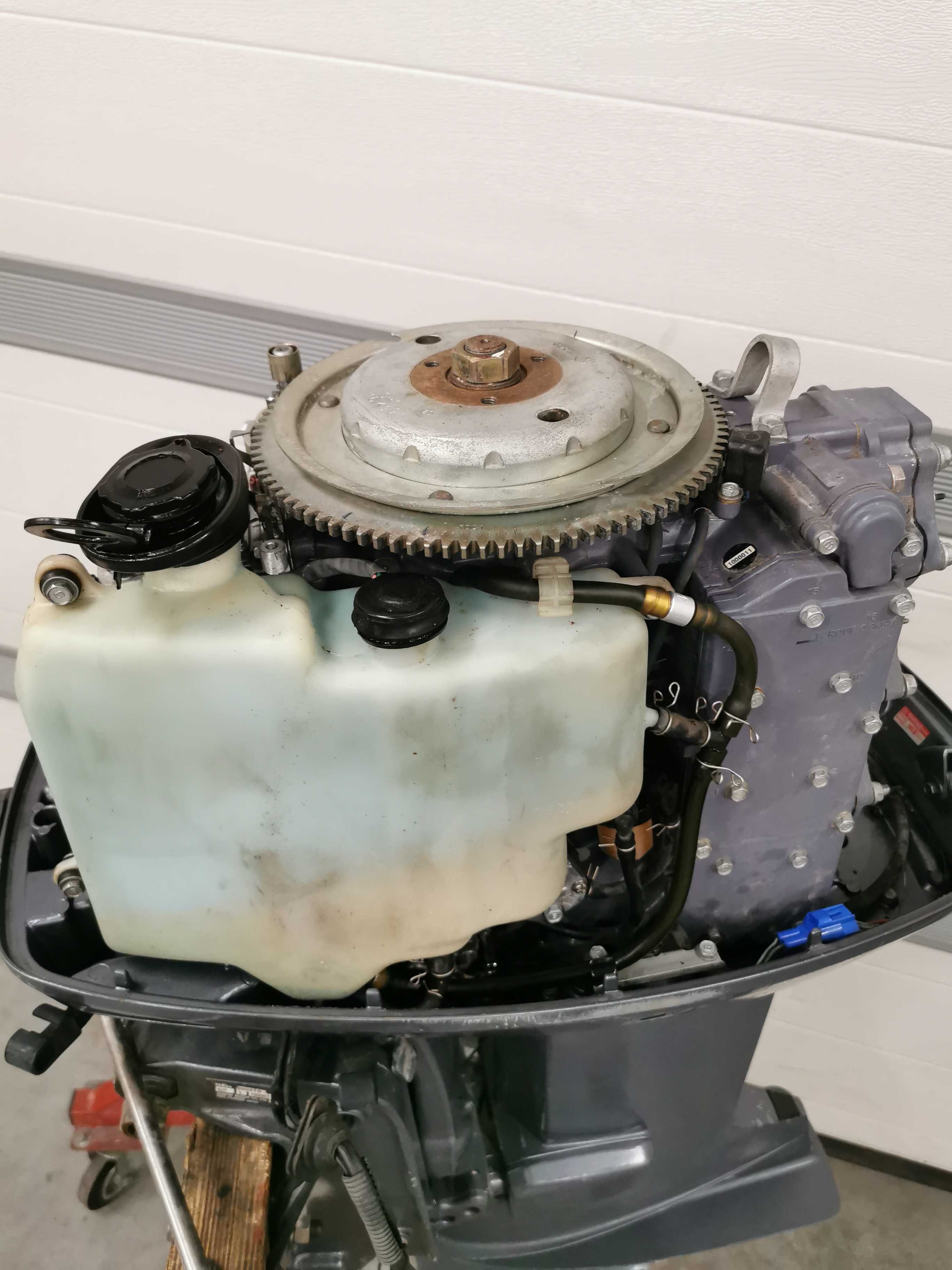 YAMAHA 50 KM 2suw 3 cylindry Autolube silnik zaburtowy
