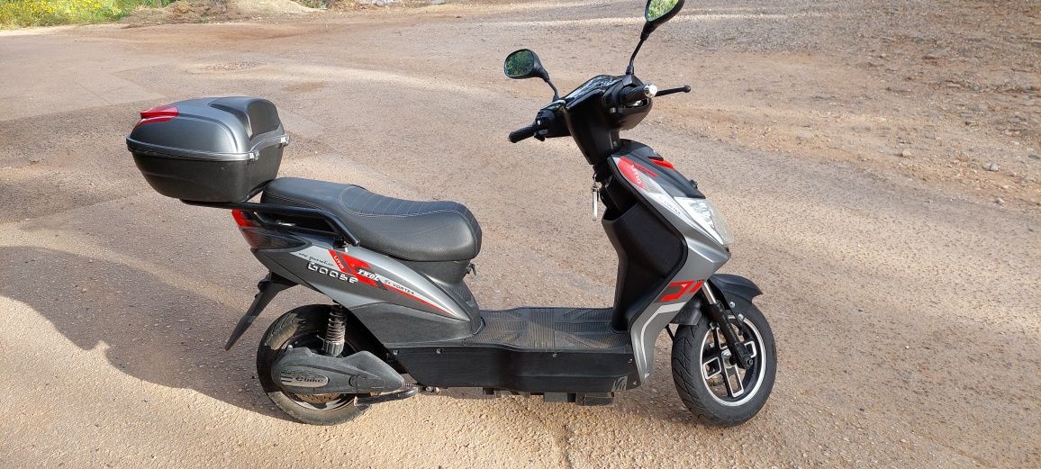 Vortex two L Scooter eléctrica