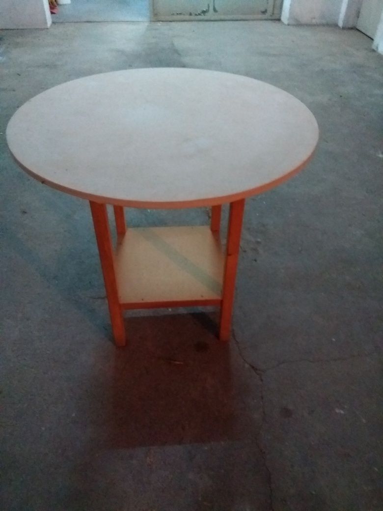 Vendo mesa camila