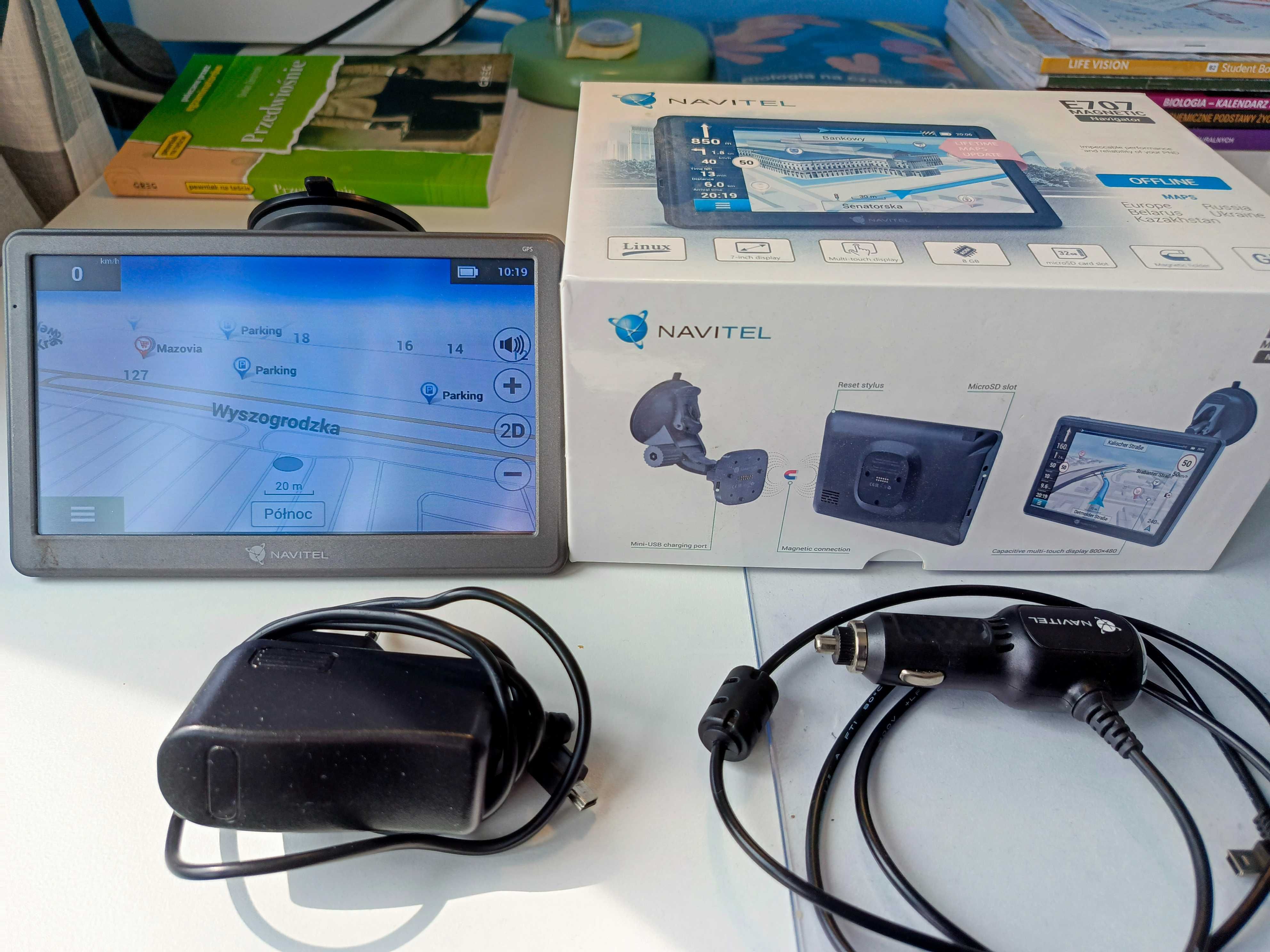 sprzedam nawigacje navitel E707 magnetic navigator st, bdb