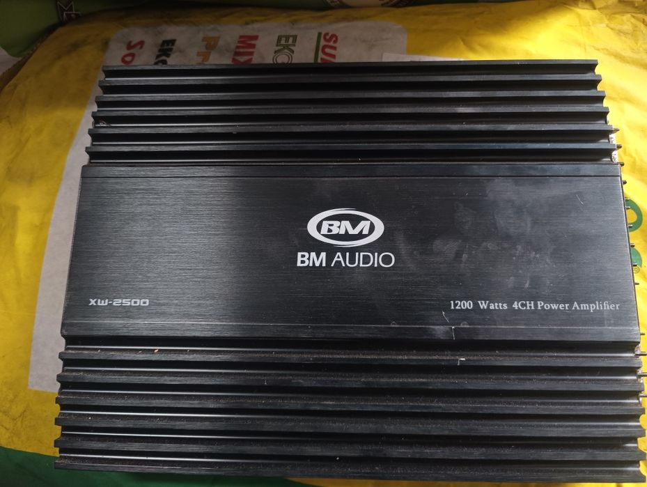 Car audio Hannibal