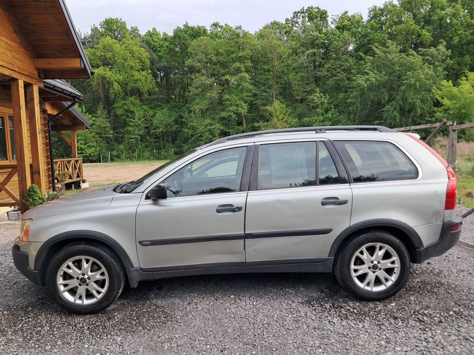 Volvo XC 90 2,4 D 2004r. 7 osobowy z hakiem