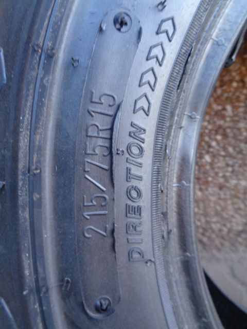 215/75R15 Opony Bieżnikowane TERENOWE 4X4