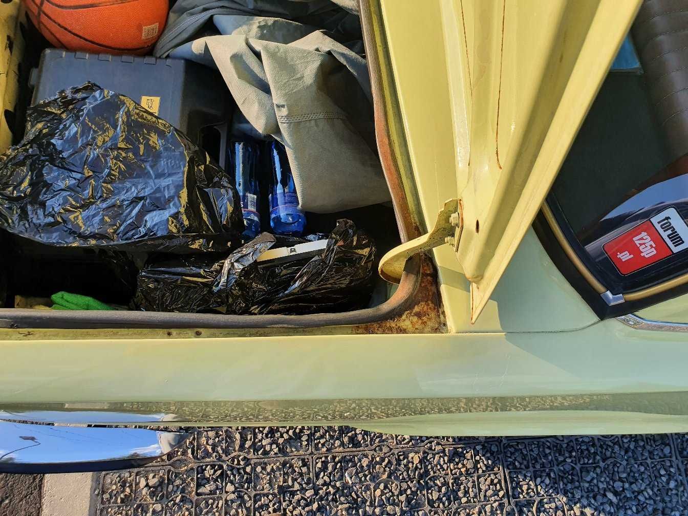Samochód FSO Fiat 125p 1983 zabytkowy