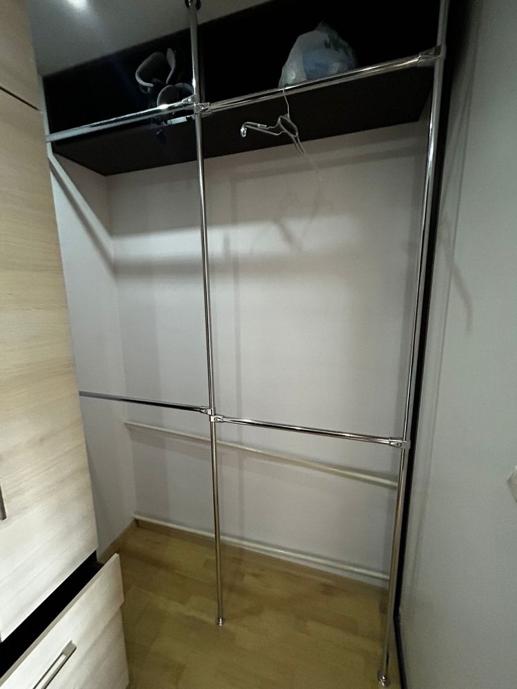 Sprzedam meble do sypialni, duże łóżko, garderoba