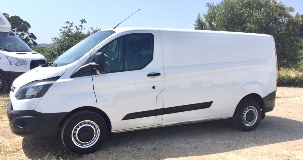 Ford Transit Custom Longa