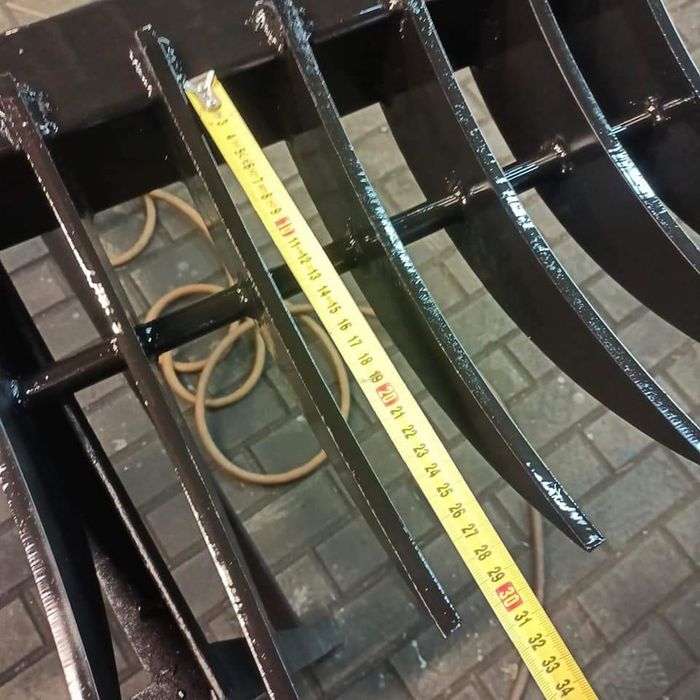 Łyżka grabiąca grabie minikoparka koparka