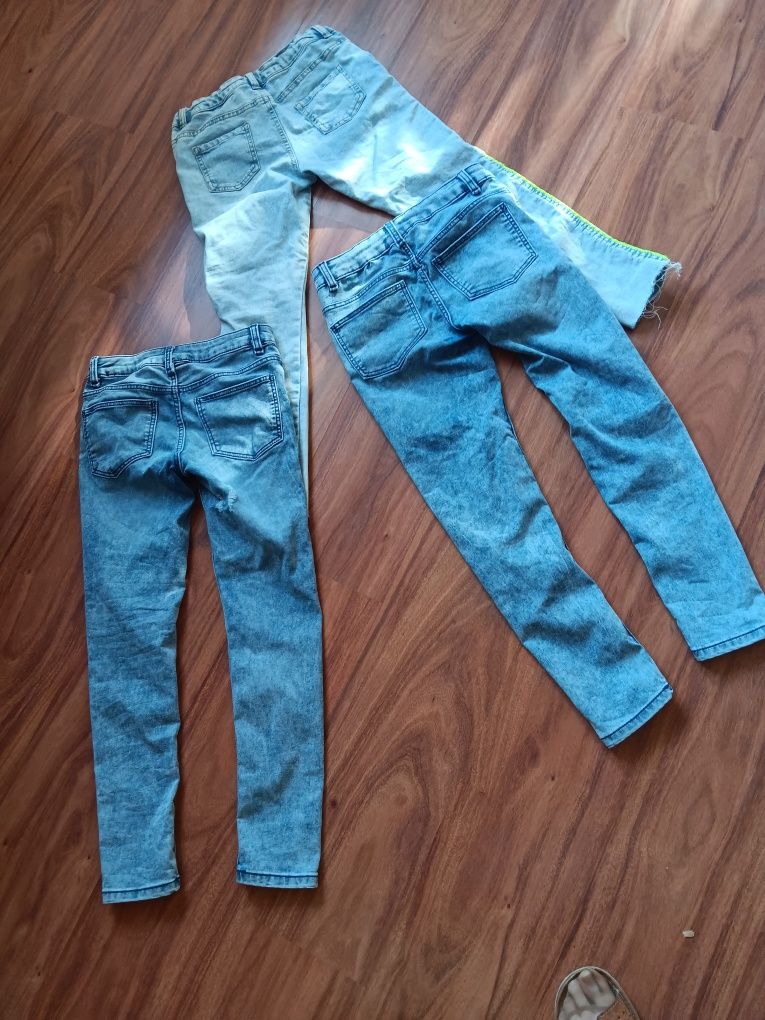 Spodnie jeans 146/152