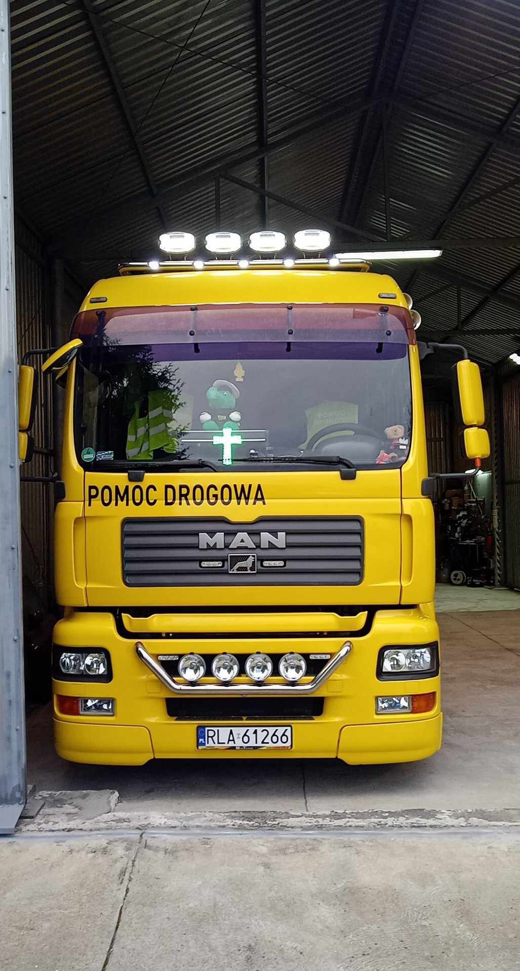 pomoc drogowa HDS laweta