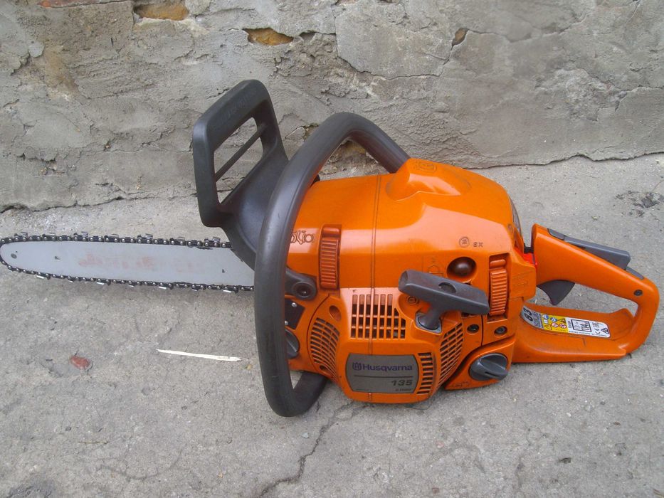 piła spalinowa husqvarna 135