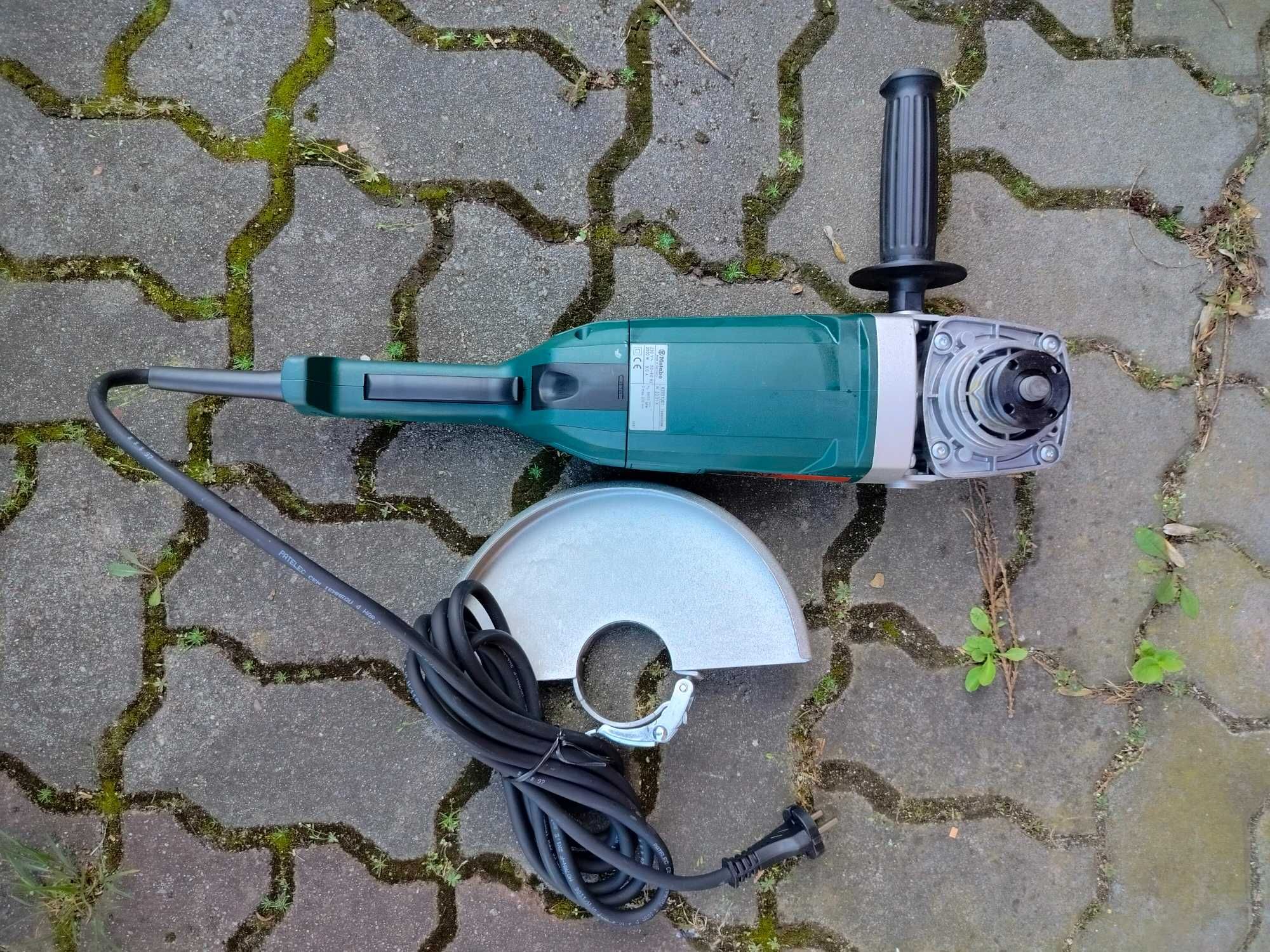 Szlifierka katowa Metabo 230