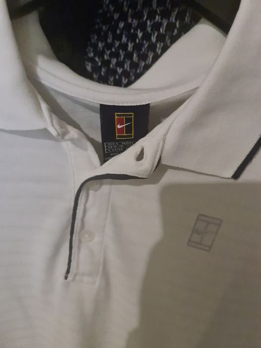 Vendo camisola desportiva da Nike