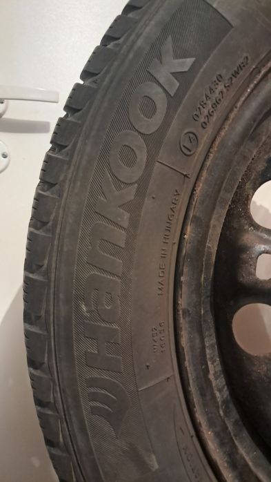 Koła zimowe 15" 5x100 6J ET38 śr 57,1 VW Hankook 185/60R15 DOT 3818