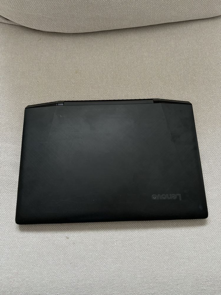 Laptop LENOVO Y700 15ISK