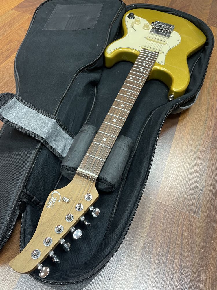 Електрогітара MOOER GTRS S-800 з футсвічем (400$)
