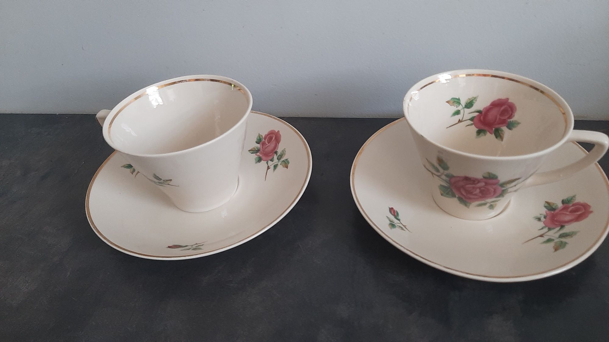 2 filiżanki z talerzykami porcelana Chodzież