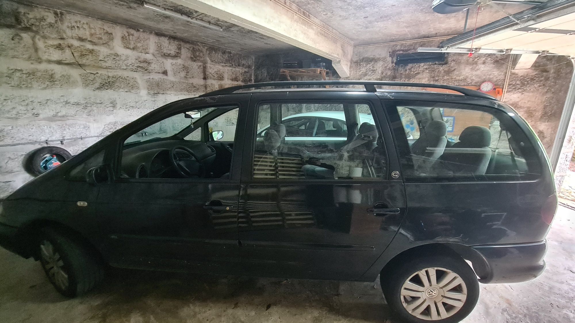 Ford galaxy 1.9 tdi 7 lugares troco