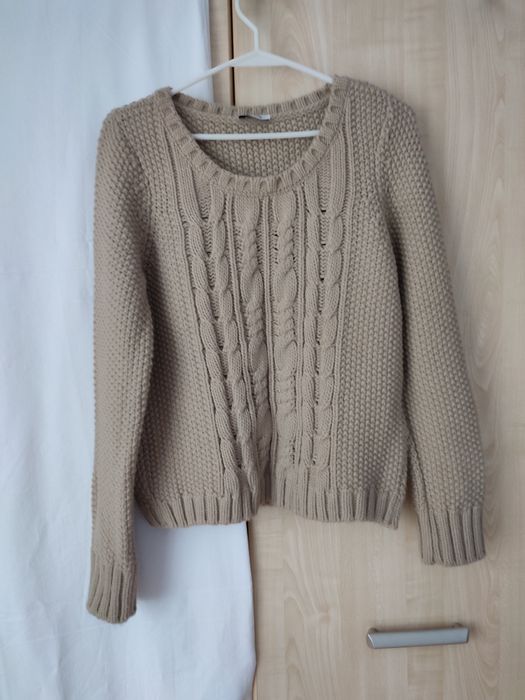 Sweter beżowy M jak nowy