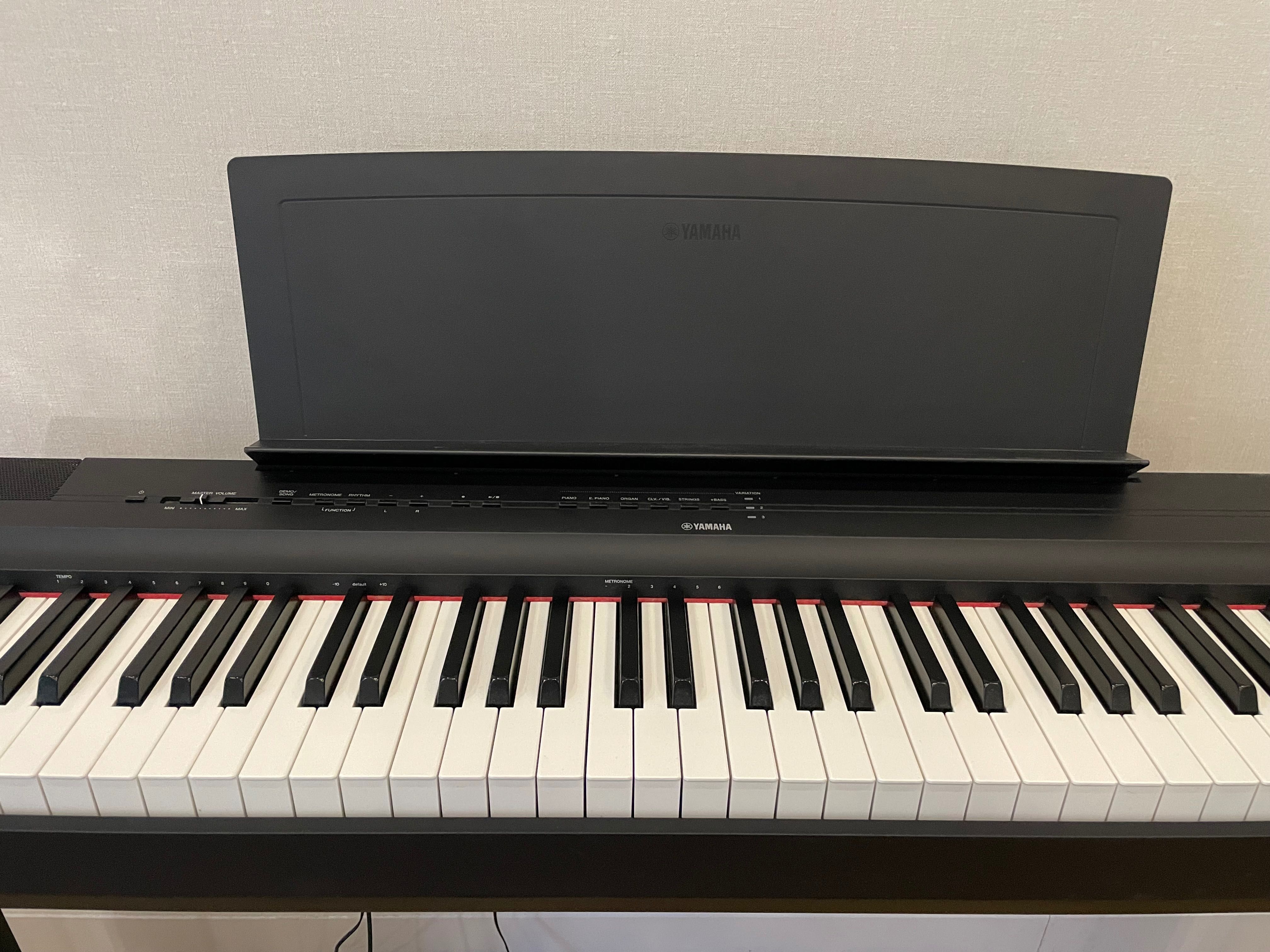 Цифрове піаніно Yamaha P125B