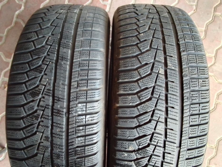 2 Opony zimowe 235/55r18 HANKOOK