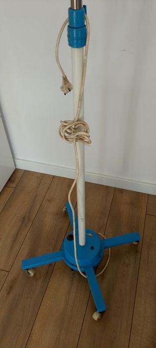 Medyczna lampa cena 150 zł