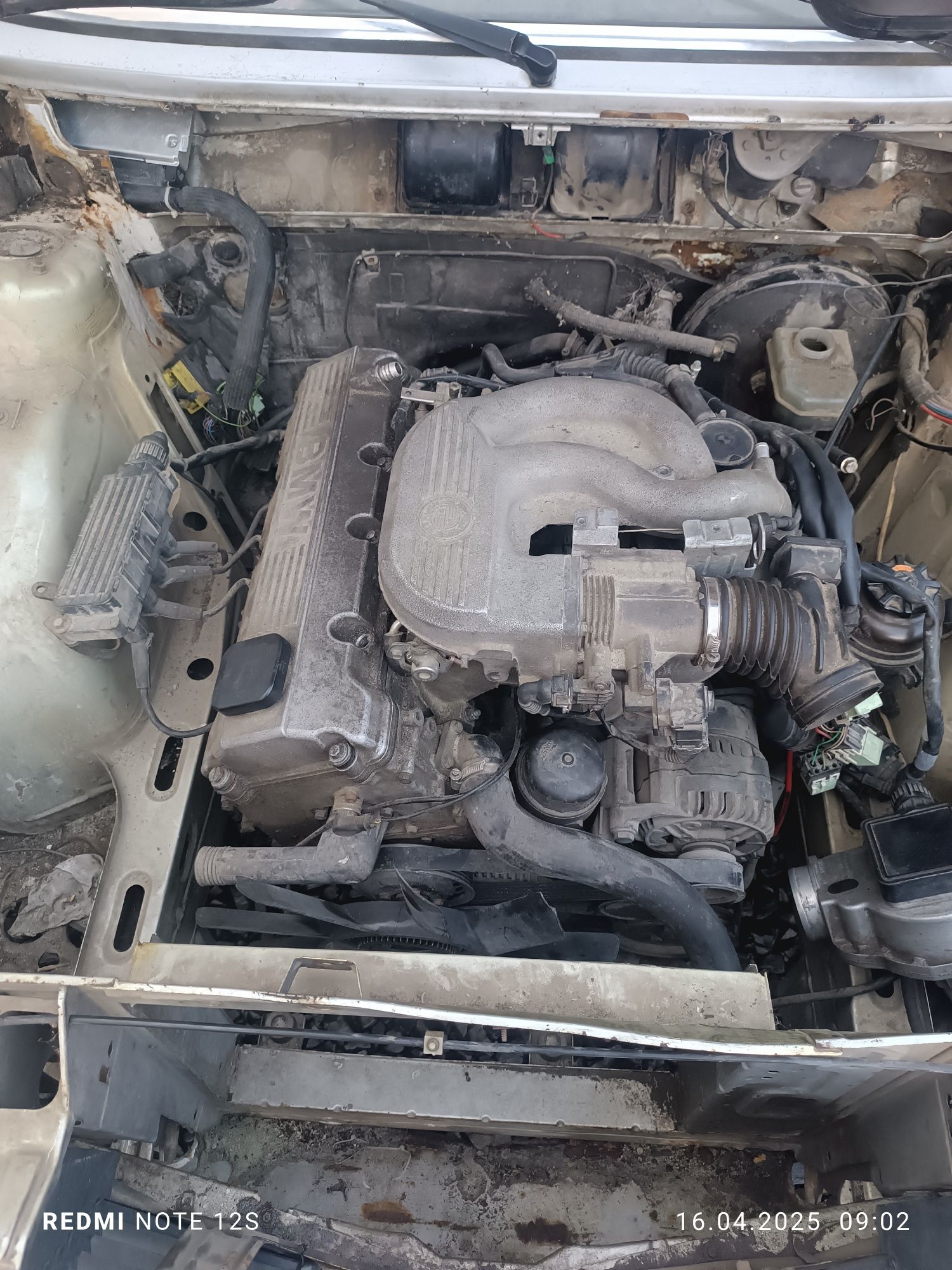 Продам BMW e28 1.8