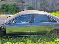 Audi a8 4.2 tdi 2008r d3 lift części LZ7S uszkodzony