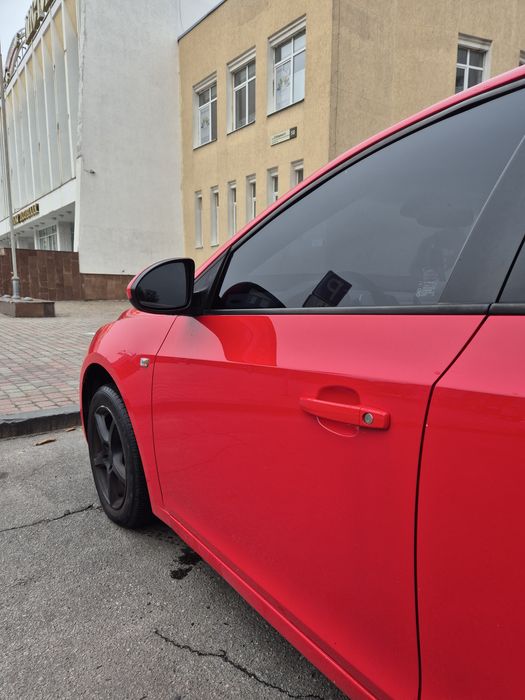 Chevrolet cruze 1,6 124 к.с. 2010