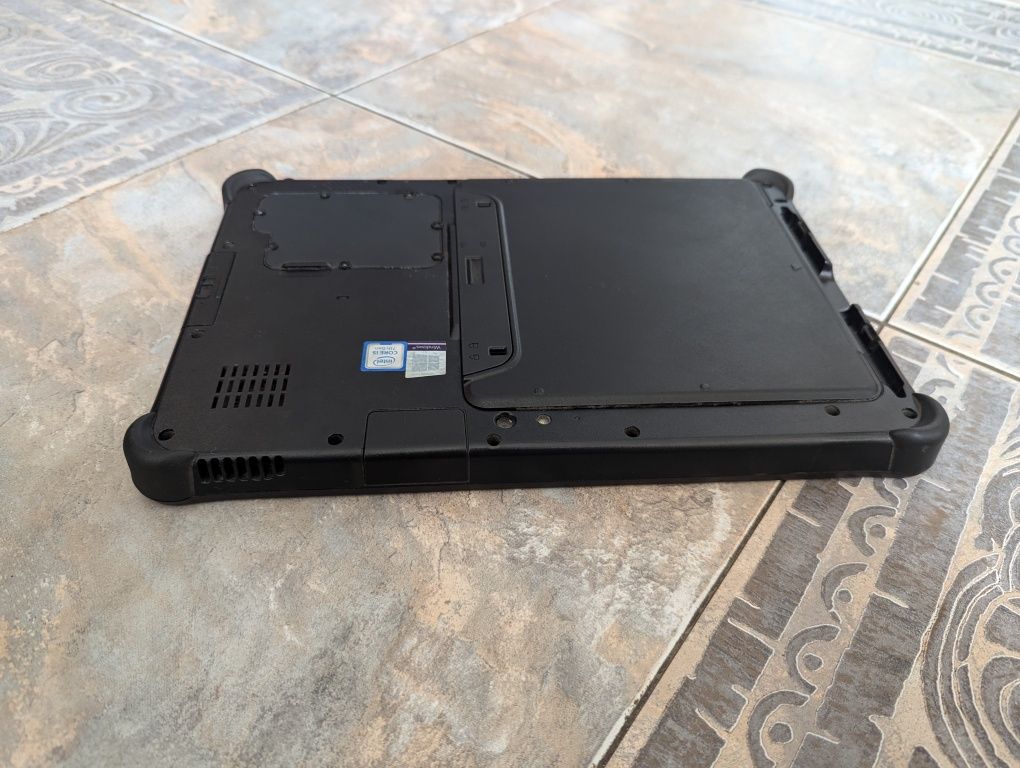 Захищений планшет Getac F110 G4 Tablet 11.6'' Intel Core i5-7200U