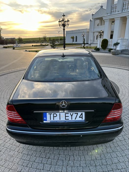 Mercedes w220 S Class