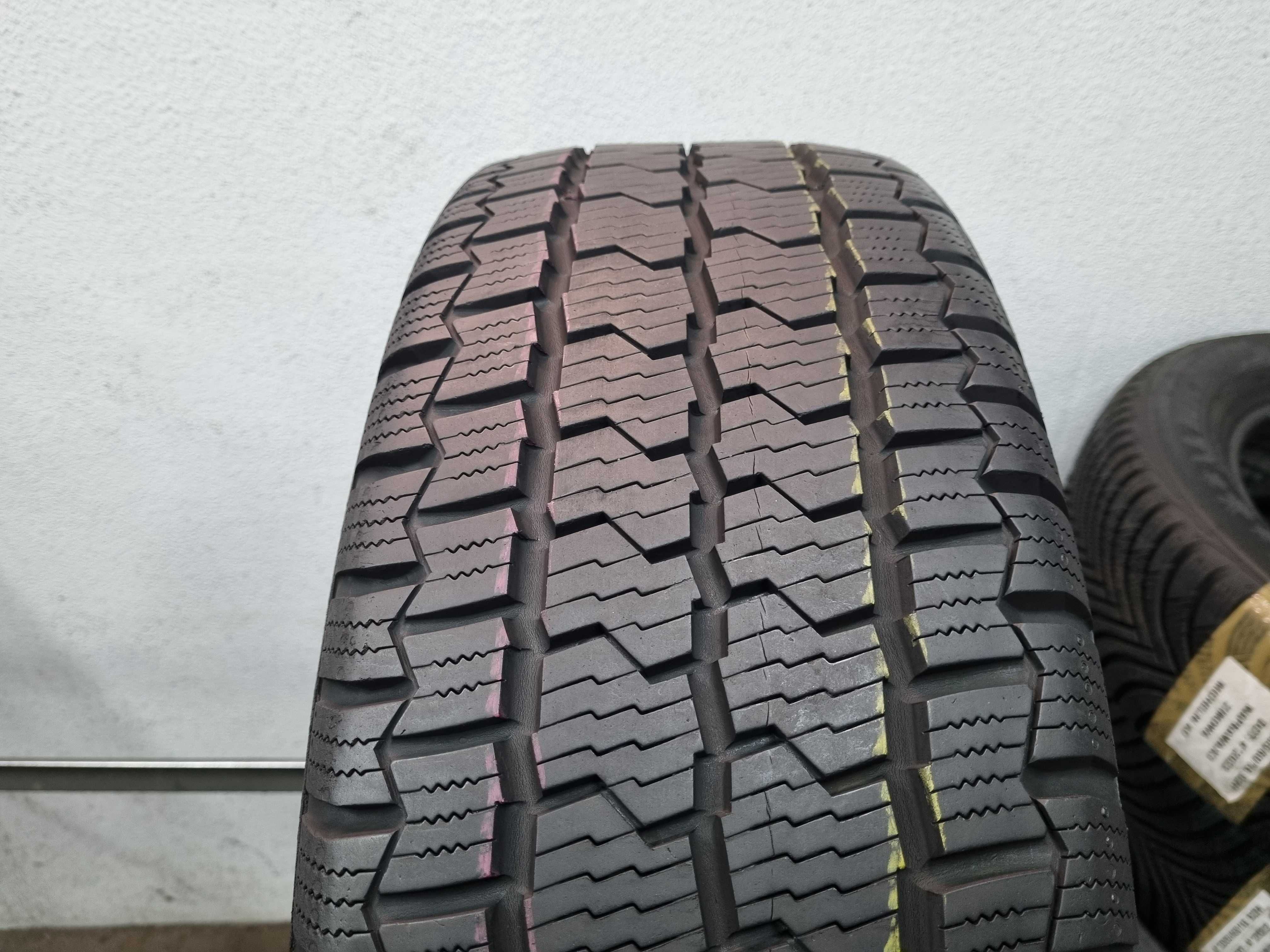 235/65/16C 115/113R Continental V.F.S.2 Dot.2111R