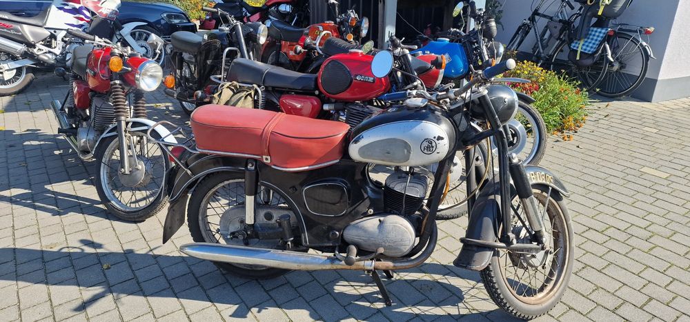 ST 1300 honda wsk mz etz jawa shl