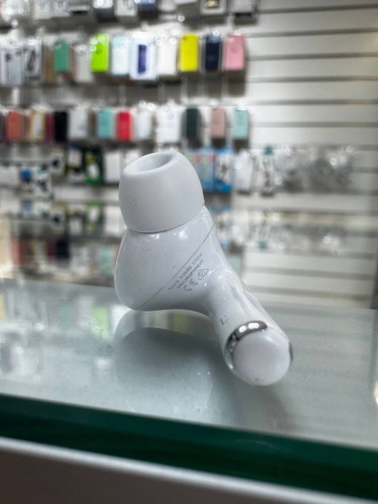 Lewa sluchawka airpods pro 2 A2699 A2698