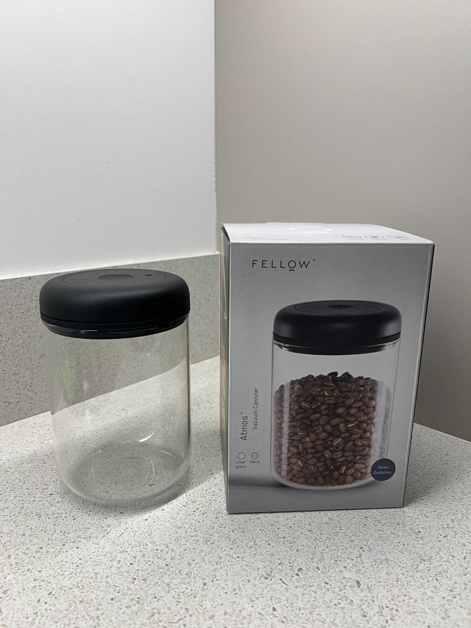 Pojemnik Fellow Atmos 1,2 l (prawie nowy)