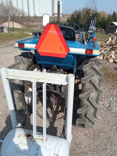 Traktorek/traktor ISEKI TU180 18KM z turem