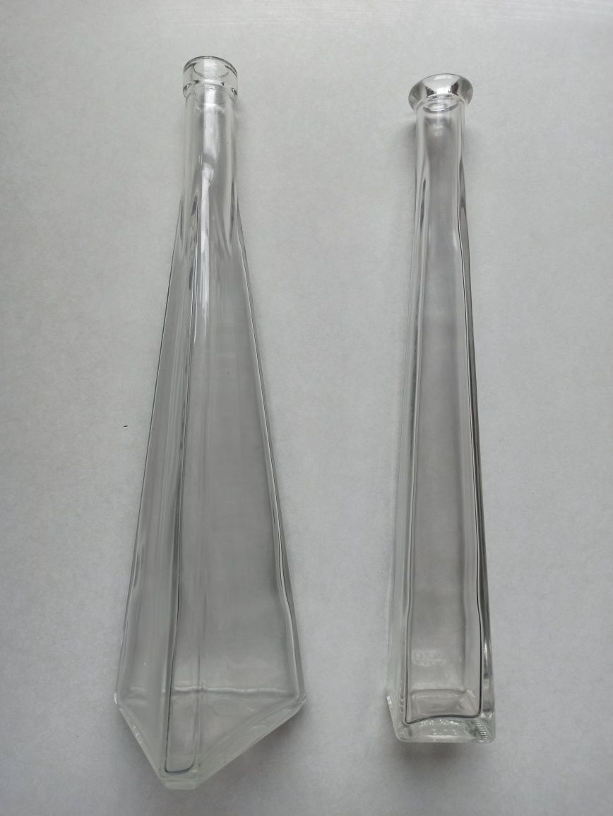 wysokie smukłe wazony wazon trójkątny i kwadratowy butelki