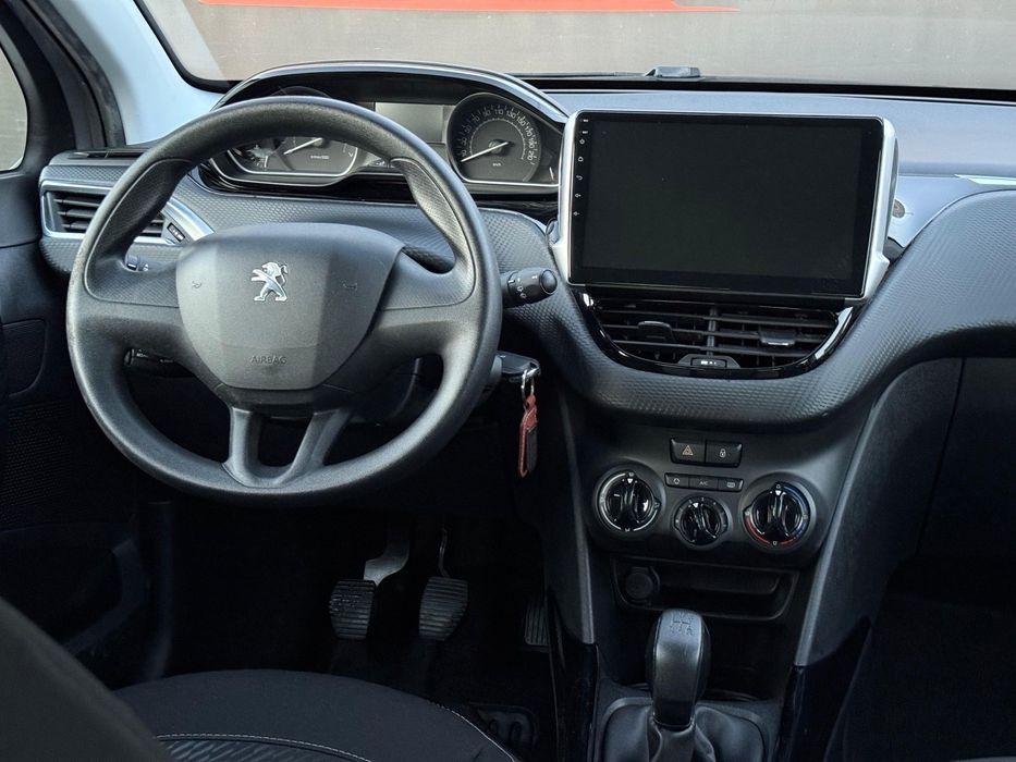 Peugeot 2008 1.2 VTi Access