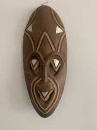 Oryginalna maska afrykańska od plemienia z Kilimandzaro