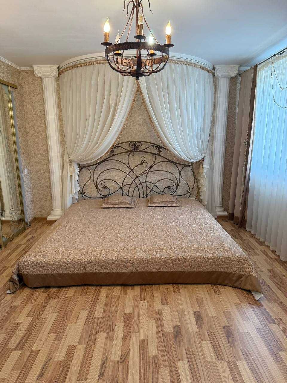 Продаж ДВОХПОВЕРХОВОЇ квартири Пирогівці 117,7 м кв