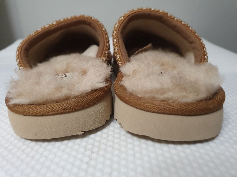 Ugg Tasman II Slipp -On  35 rozmia35 rozmiar