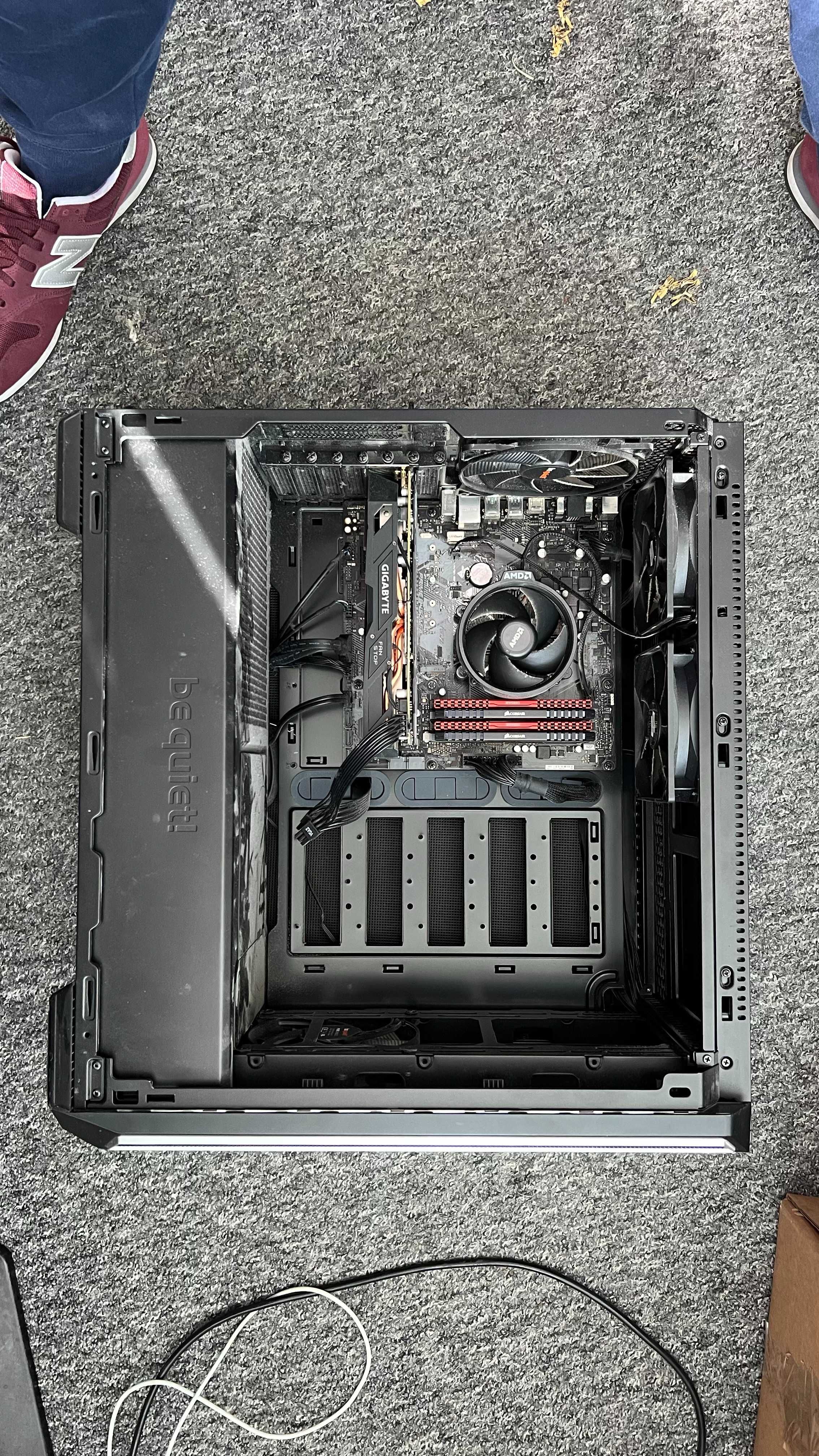 Komputer stacjonarny Ryzen 5 2600/RX570/32GB RAM/512SSD/2TB HDD