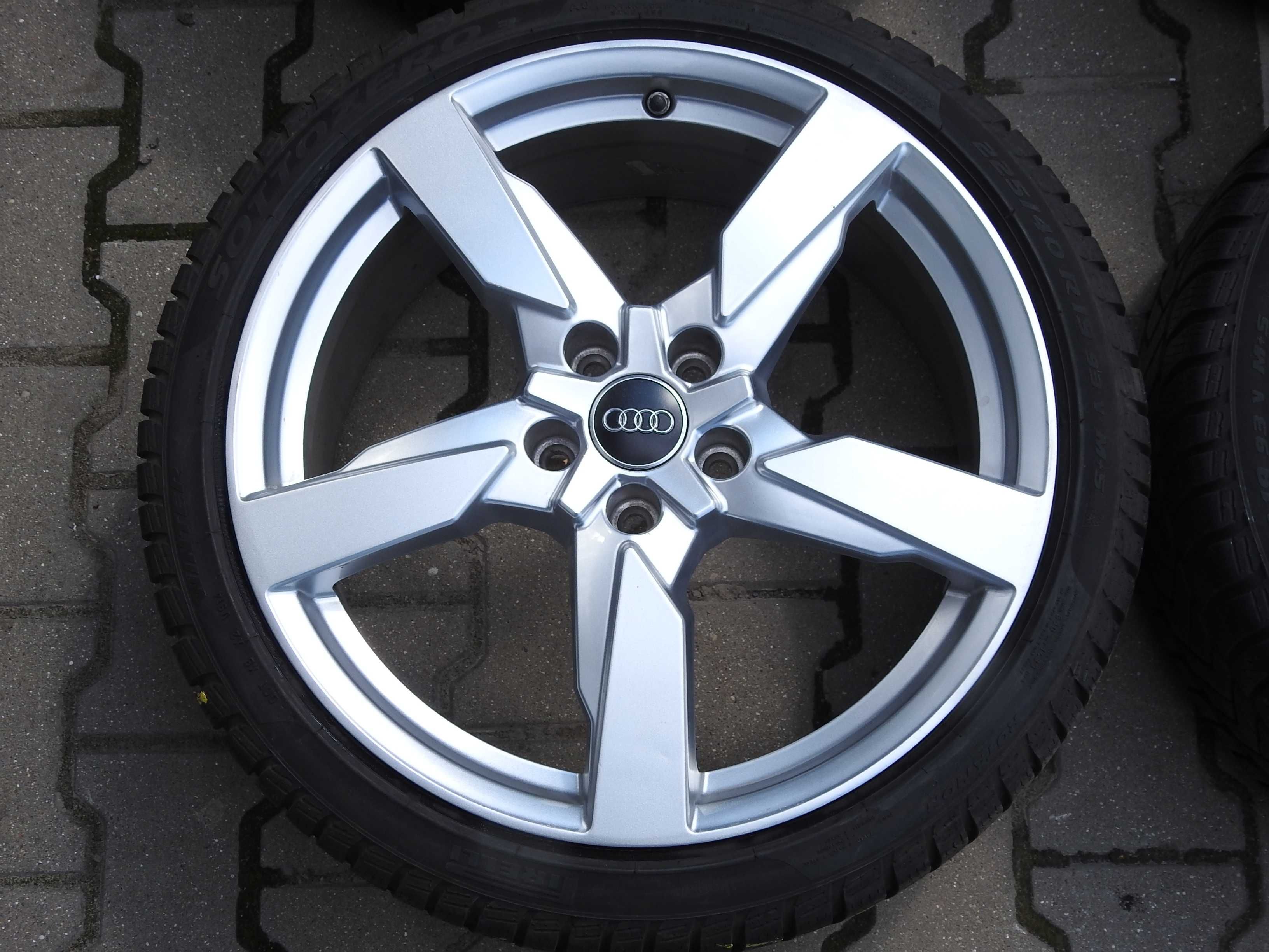 4x Audi OE A3,S3 8.0" 19" 5x112 ET 52 8S0