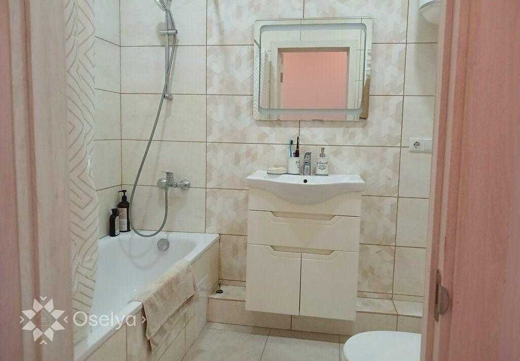 Продам квартиру ЖК Варшавський мікрорайон Київ