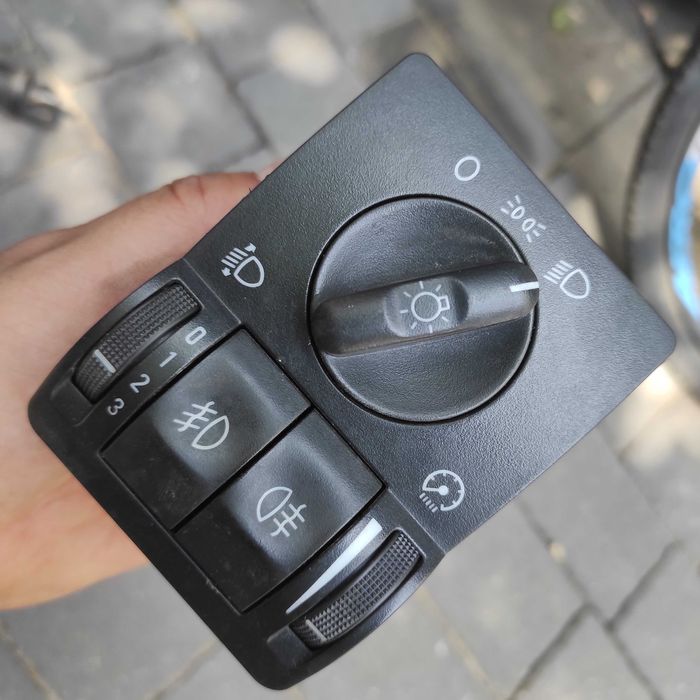 włącznik śwateł Opel Tigra B Corsa C 911,66,09
