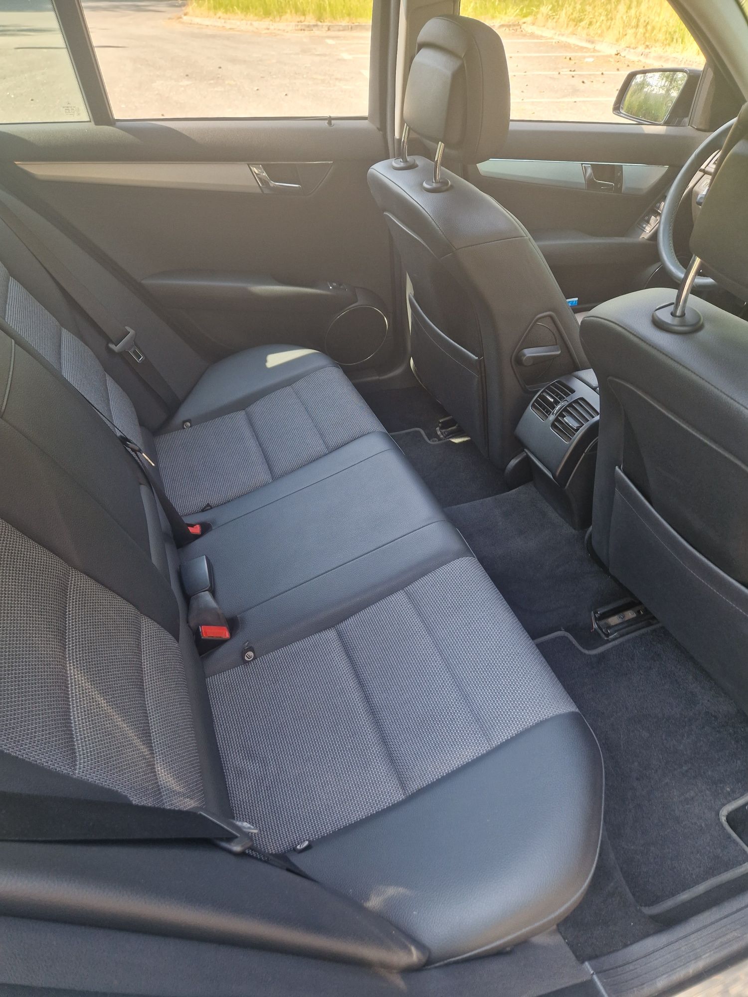 Mercedes w204 c280