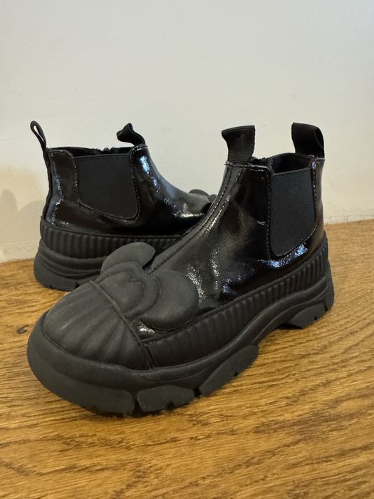 Продам тидячі ботінки