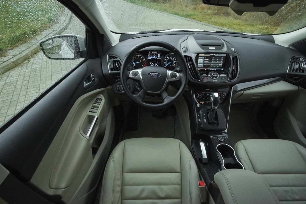 Ford escape 1.6 EcoBoost 4WD Titanium