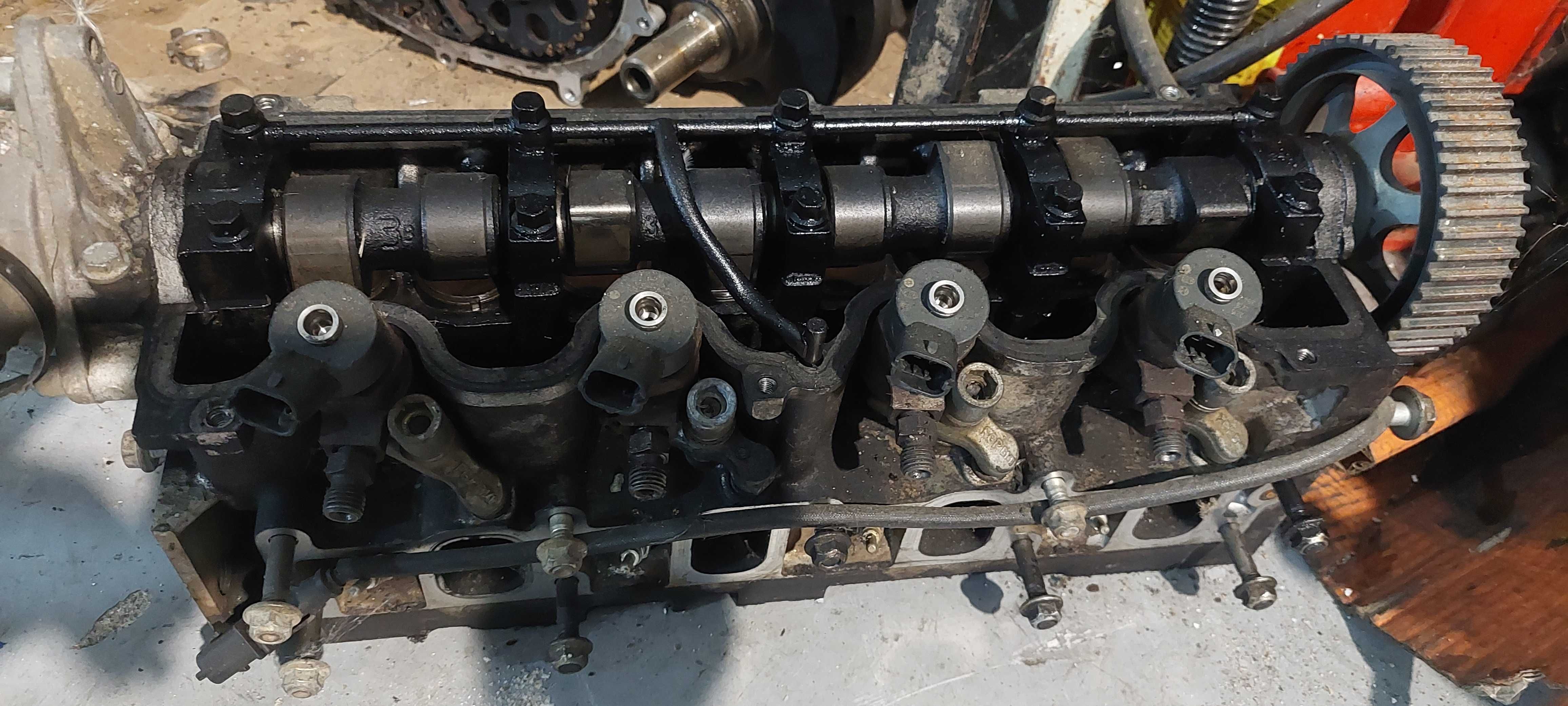 Motor fiat jtd para peças + Motor 1.9D a trabalhar.